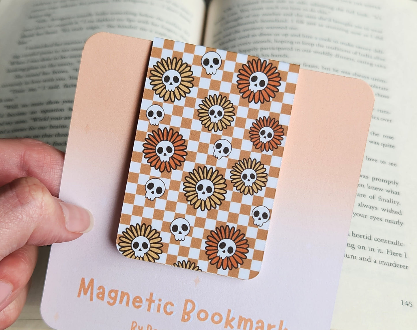 Retro Halloween Magnetic Bookmark Book Lover Gift Reading Bookish Spooky Bookmark Magnet Book Accessories Floral Skulls
