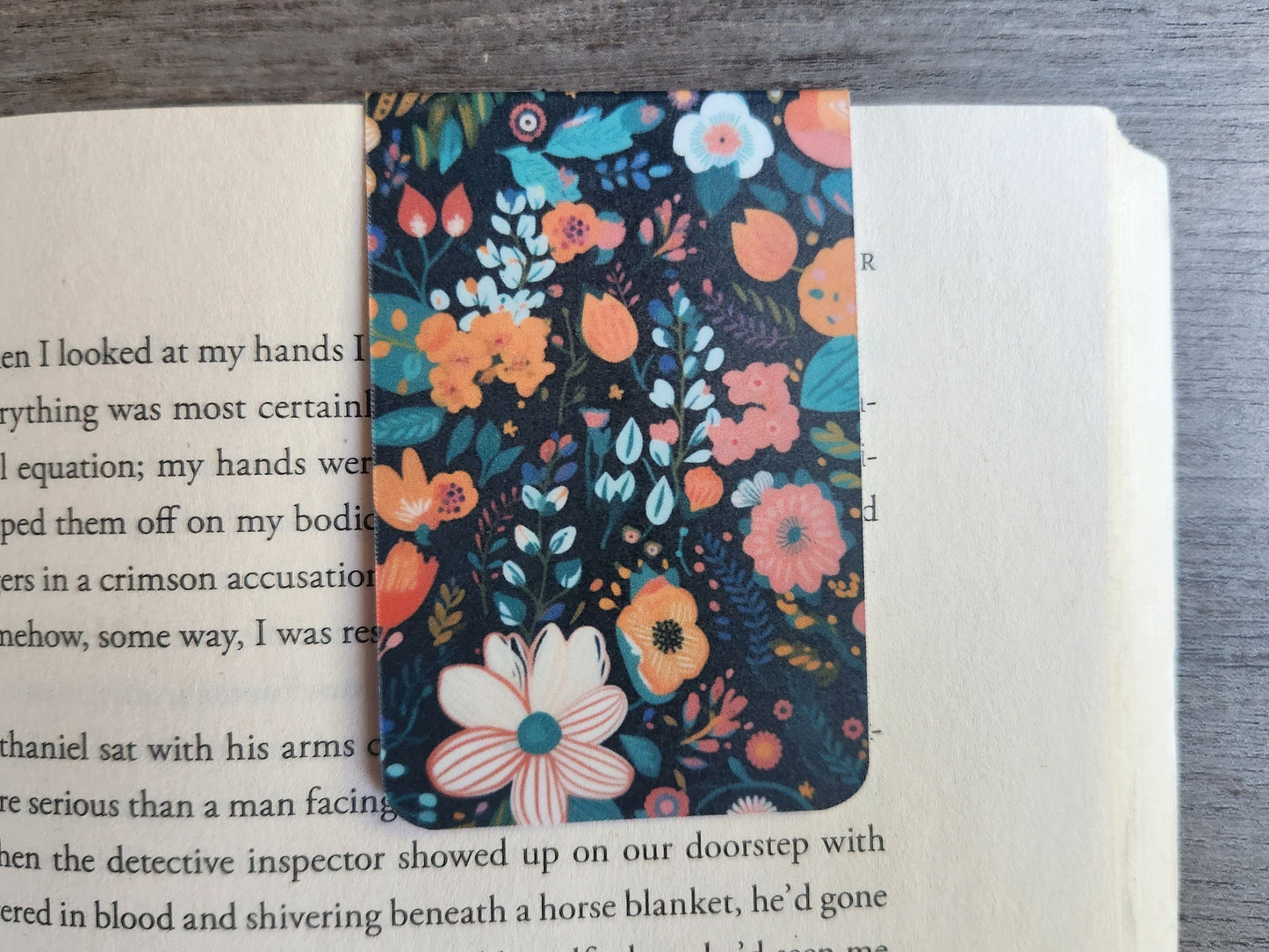 Floral magnetic bookmark, book lover gift, reading, bookish, springtime bookmark magnet, book accessories, flowers, stocking stuffer