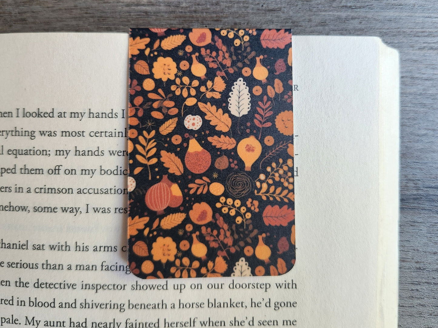 Fall magnetic bookmark, book lover gift, reading, bookish, autumn, bookmark magnet, book accessories, pumpkin pattern, Halloween bookmark