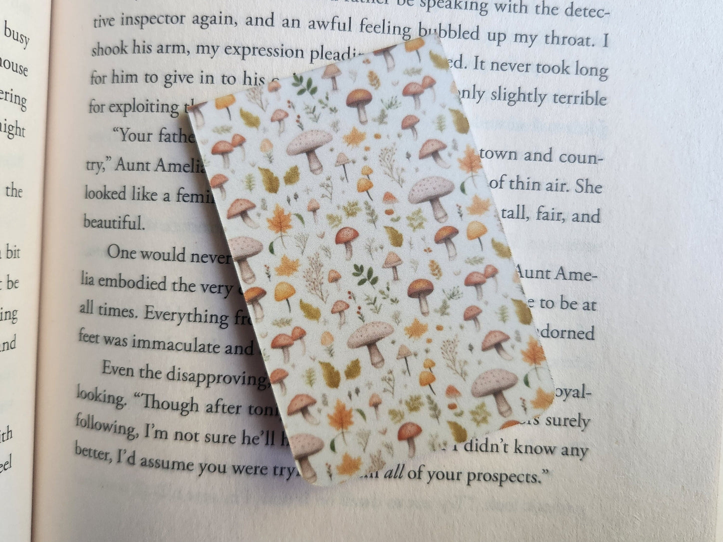 Cute Autumn magnetic bookmark, book lover gift, reading, bookish, mushroom bookmark magnet, book accessories, Fall