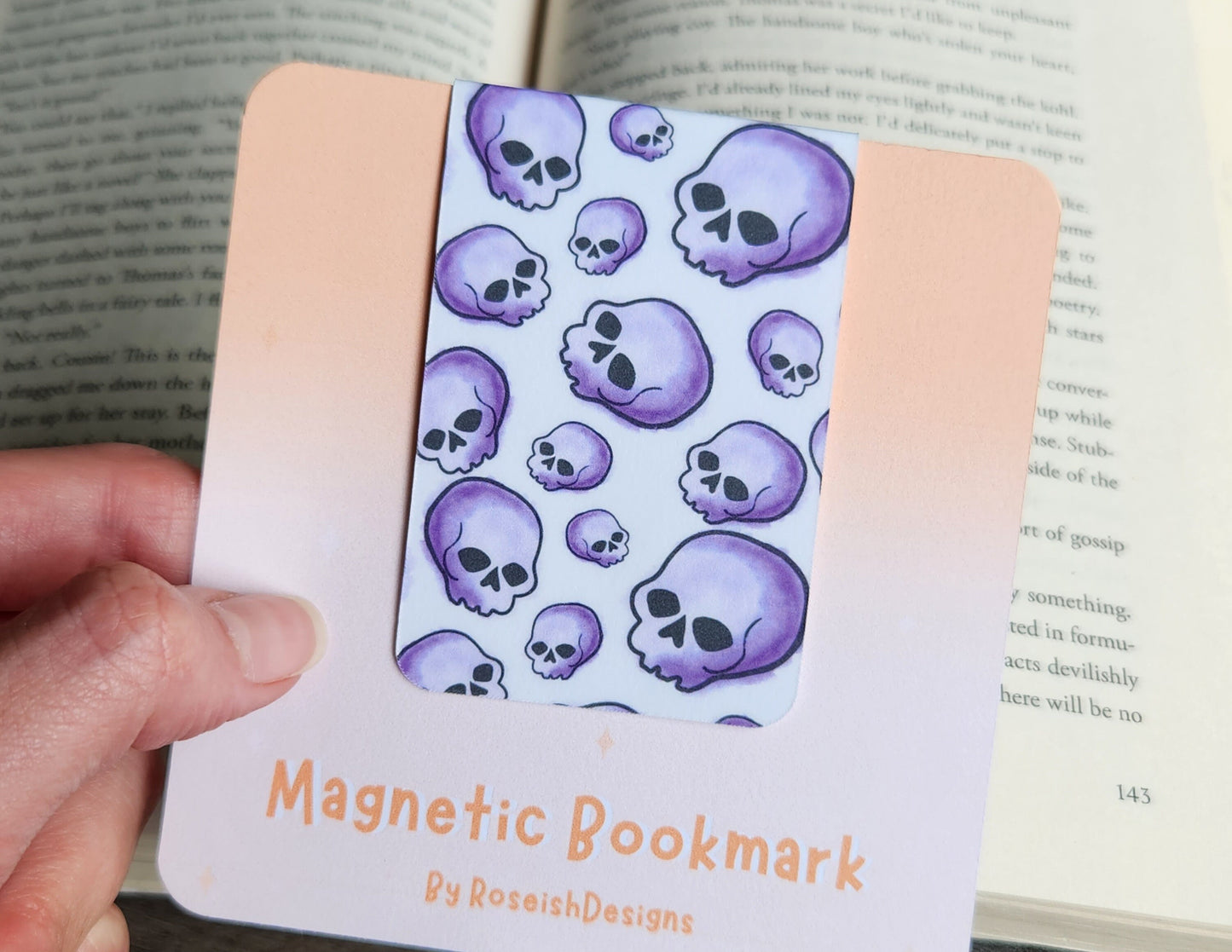 Halloween magnetic bookmark, book lover gift, reading, bookish, spooky bookmark magnet, book accessories, spooky skulls, skeleton, goth