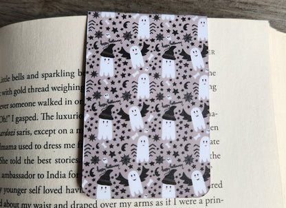 Cute Halloween magnetic bookmark, book lover gift, reading, bookish, spooky bookmark magnet, book accessories, ghost bookmark